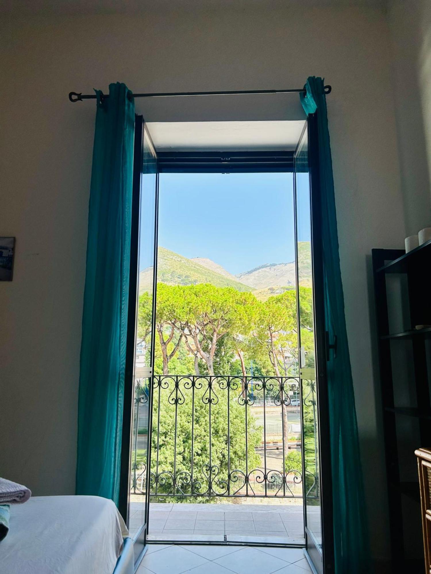 Casa Vacanze Torre Di Mola Formia Ngoại thất bức ảnh