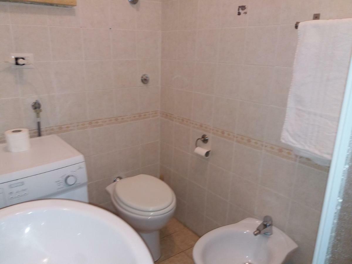 Casa Vacanze Torre Di Mola Formia Ngoại thất bức ảnh